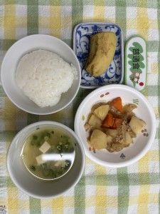 e7b5a6e9a39fefbc91efbc91efbc8cefbc94-3